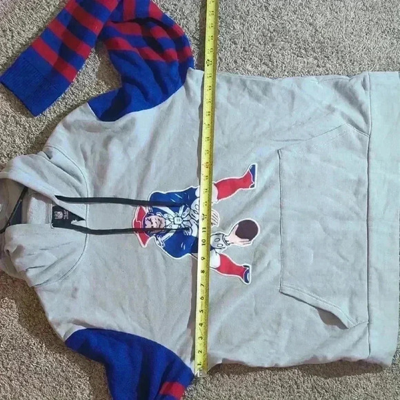 New England Patriots hoodie, size Large - Picture 6 of 6